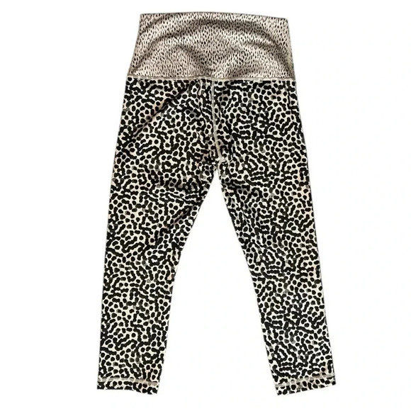 LULULEMON Wunder Under Crop II Leggings Roll Down High Rise Cheetah Black Beige - Picture 3 of 9